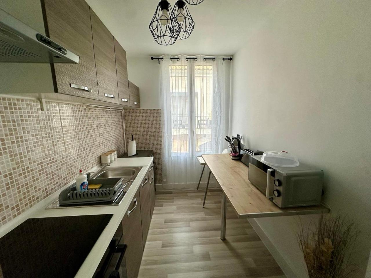 Les Appartements Du Mas - Rose Marie Aigues-Mortes Exterior photo