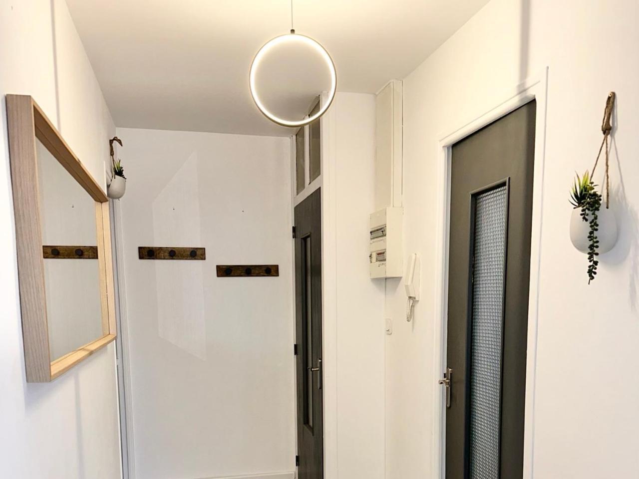 Les Appartements Du Mas - Rose Marie Aigues-Mortes Exterior photo